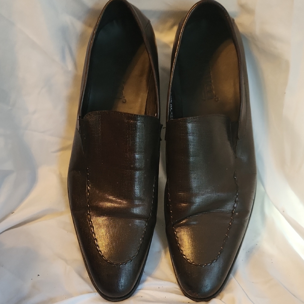 Carrucci Coffee Leather Loafers